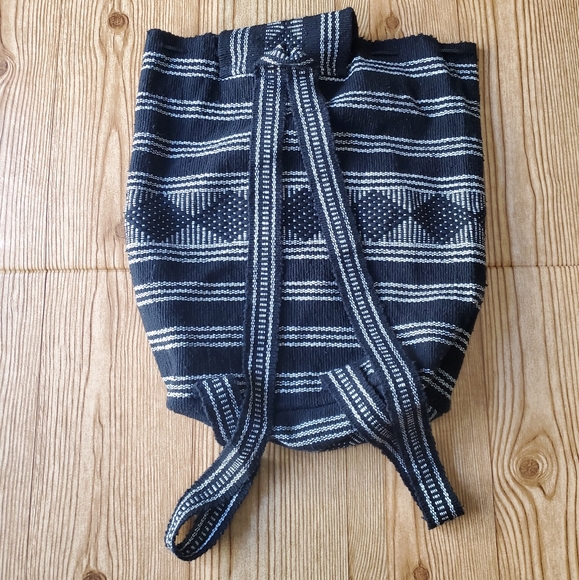 Baja Backpack - Picture 2 of 6